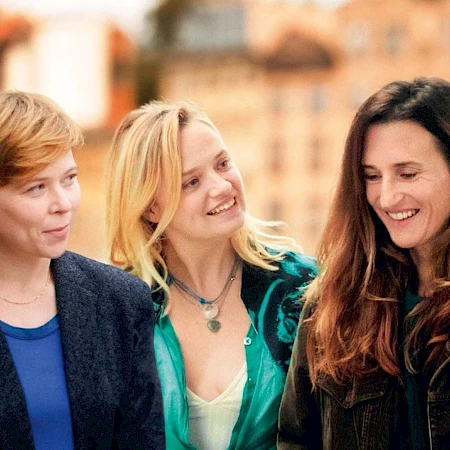 TRE AMICHE (TROIS AMIES)